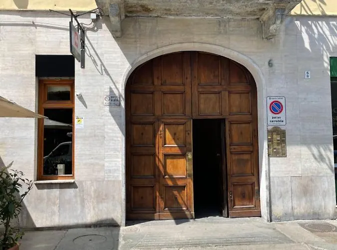 Myhouse Le Rosine - Affitti Brevi Italia
