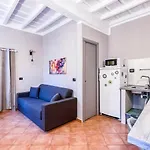 Myhouse Le Rosine - Affitti Brevi Italia Apartment