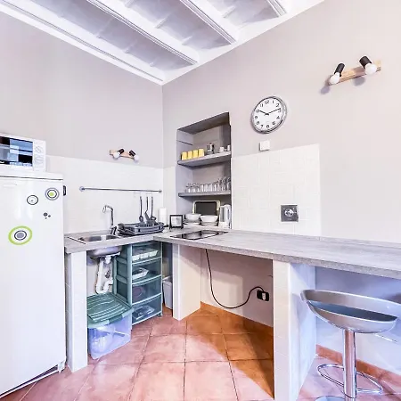 Myhouse Le Rosine - Affitti Brevi Italia Apartment