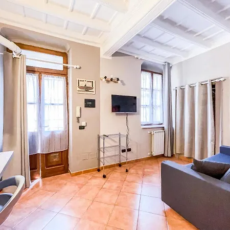 Myhouse Le Rosine - Affitti Brevi Italia Apartment